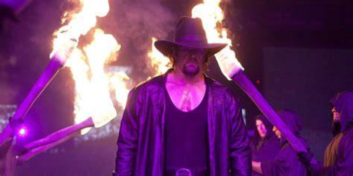 Undertaker Deadman WrestleMania 20 Cropped