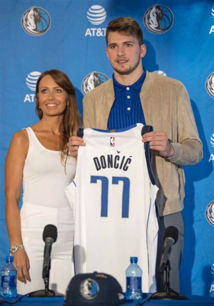 Warriors Veteran Once Openly Expressed Attraction Towards Luka Doncic’s Mother