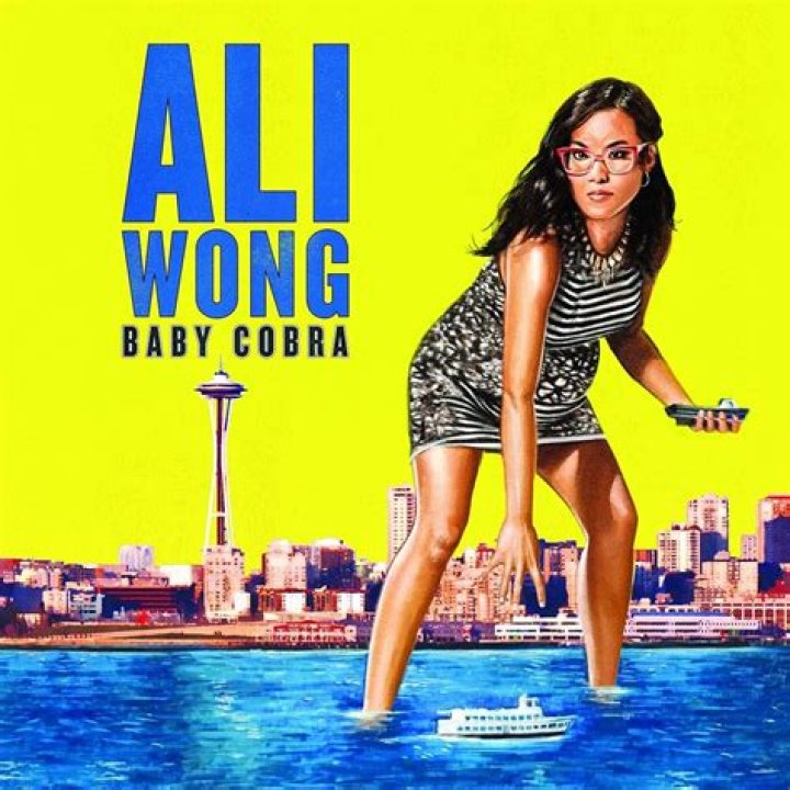 WATCH Ali Wong Surprises Best Friend Who Housed Her During Difficult