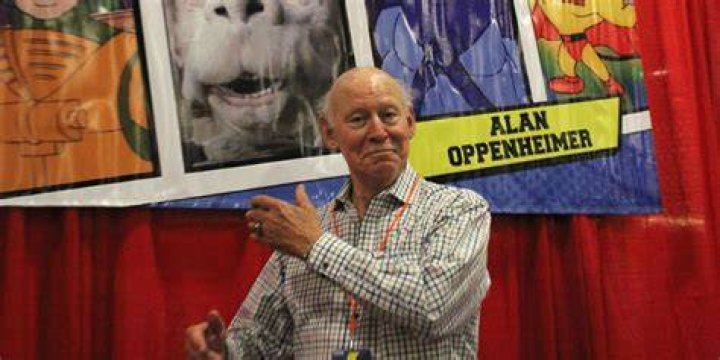 What is Alan Oppenheimer doing today? Is he dead or alive? Wiki