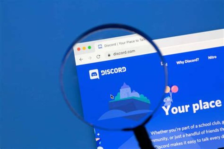 What is Discord PFP & How to Create a Stunning Discord PFP Seeromega
