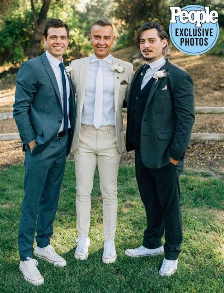 Who are Joey Votto&rsquo;s Parents? TRAN HUNG DAO School