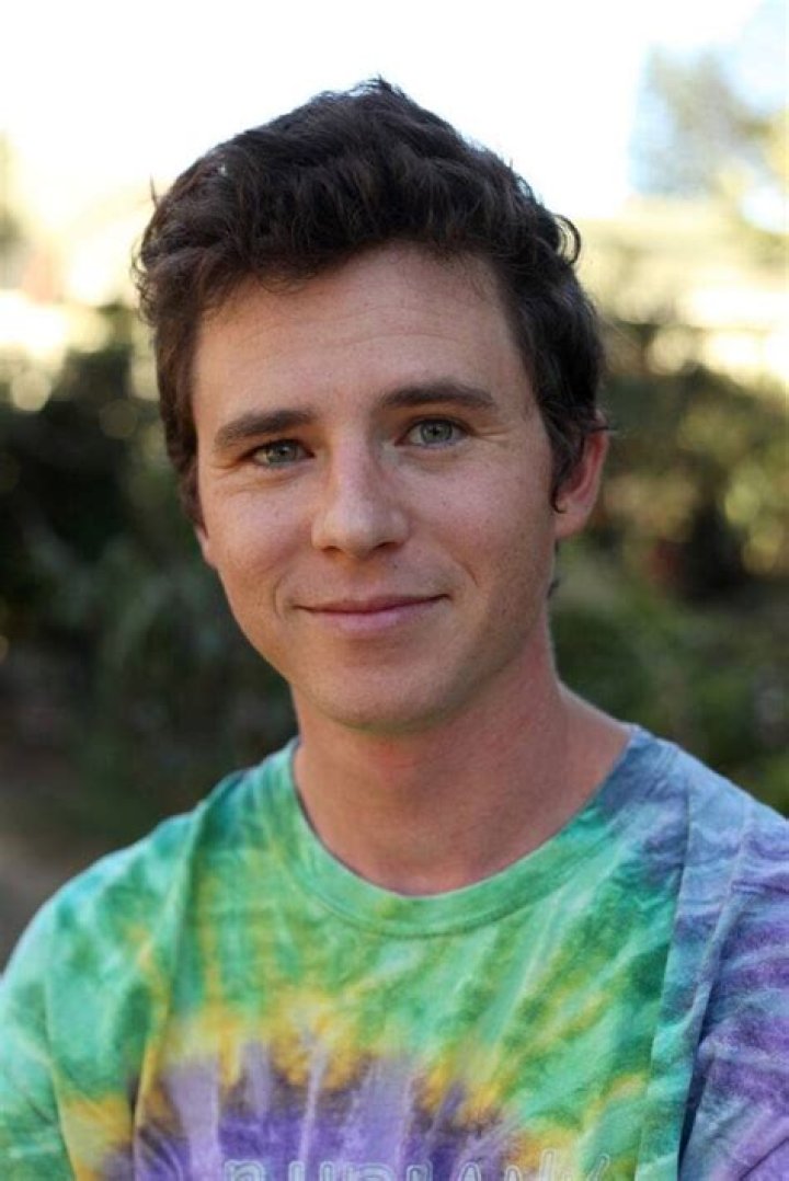Who is Actor Charlie Mcdermott? His Wife, Net Worth, Height, Age