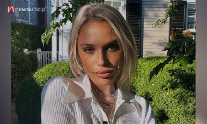 Who is Hallie Batchelder? Age, Height, Net Worth, Bio, Family, Boyfrie