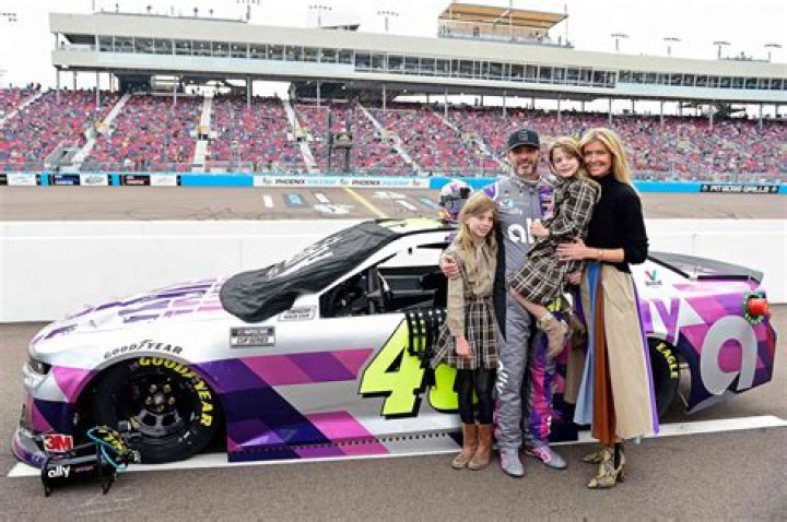 Who is Jimmie Allen&rsquo;s wife? Learn the story of Alexis Gale Legit.ng