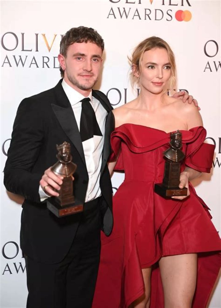 Who Is Jodie Comer Dating? A Deep Dive Into Her Relationship Status