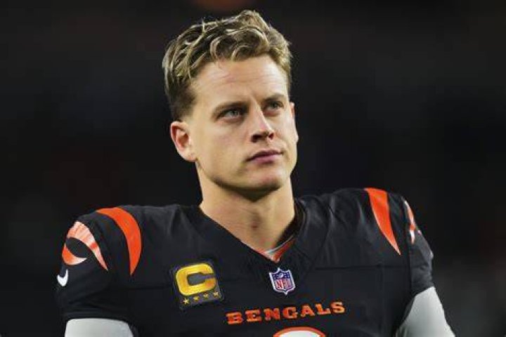 Who Is Joe Burrow's Girlfriend? All About Olivia Holzmacher