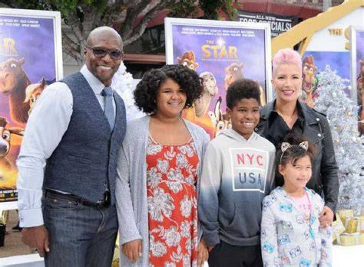 Who is Naomi Burton-Crews? Age, children, husband, parents, profiles, net worth