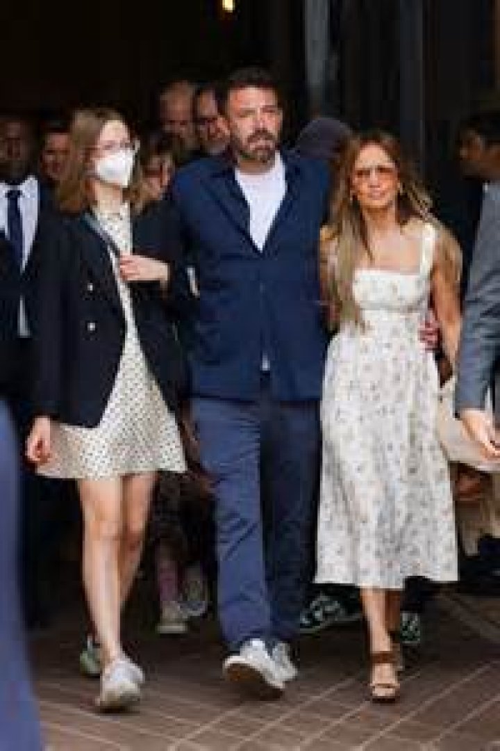Why Does Violet Affleck Wear a Mask?