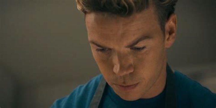 Will Poulter looking down in The Bear