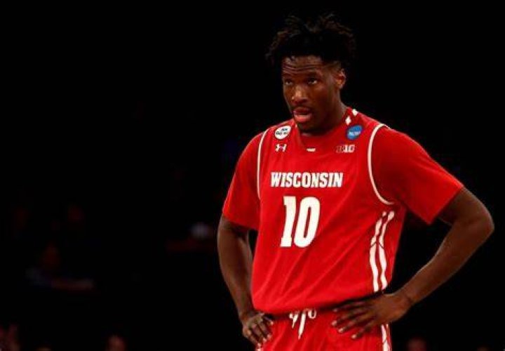 Wisconsin basketball player Nigel Hayes says 'God, she's beautiful