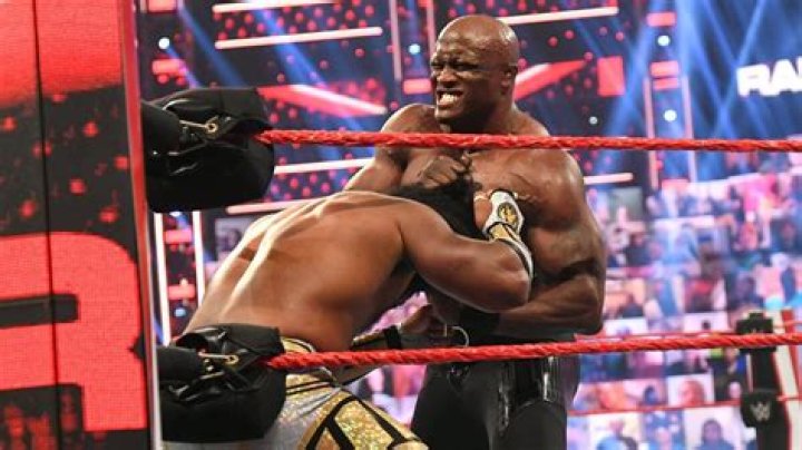 Xavier Woods vs Bobby Lashley
