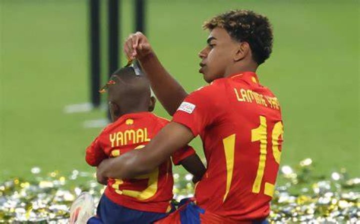 Yamal Have A Son A Journey Into Fatherhood And Legacy