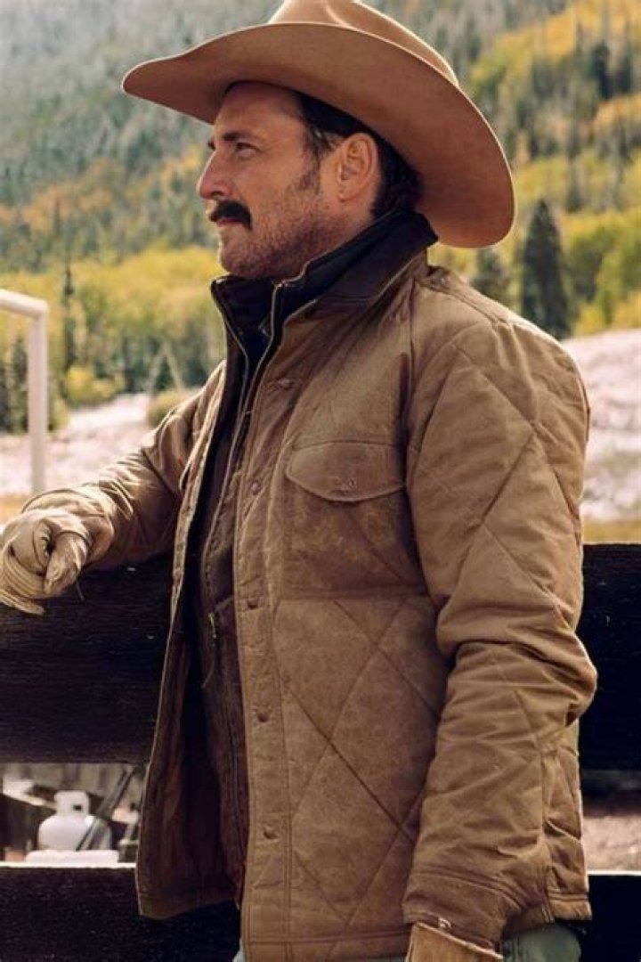 Yellowstone season 5 josh lucas young john dutton ending