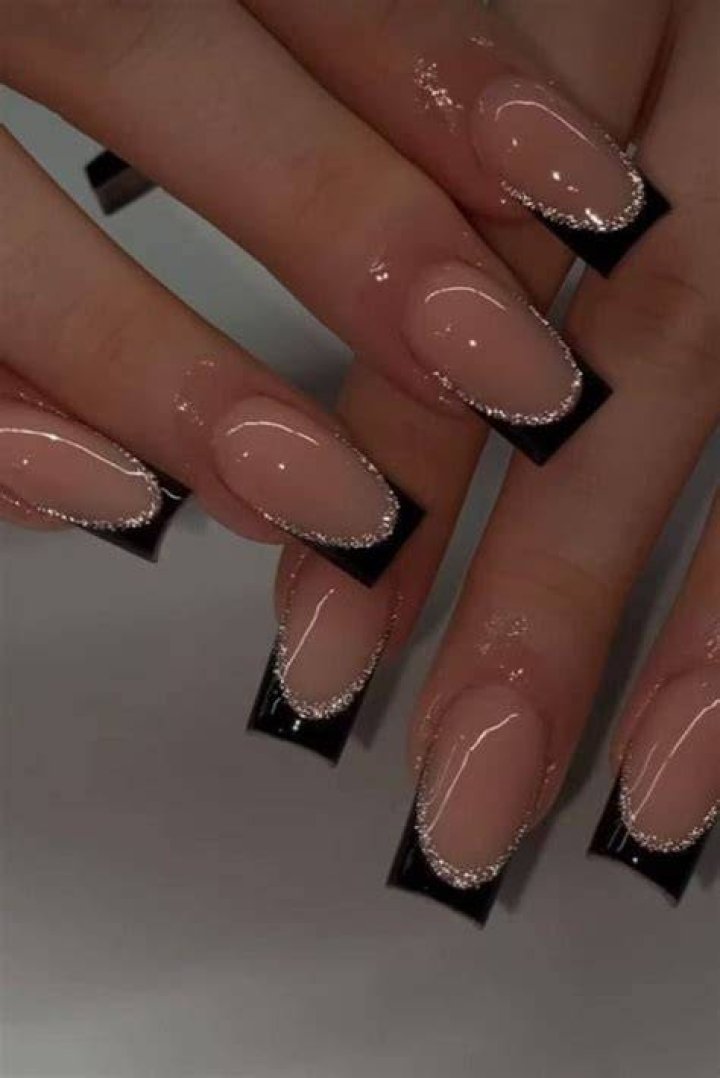 You're Doing It Wrong: Glitter Nails